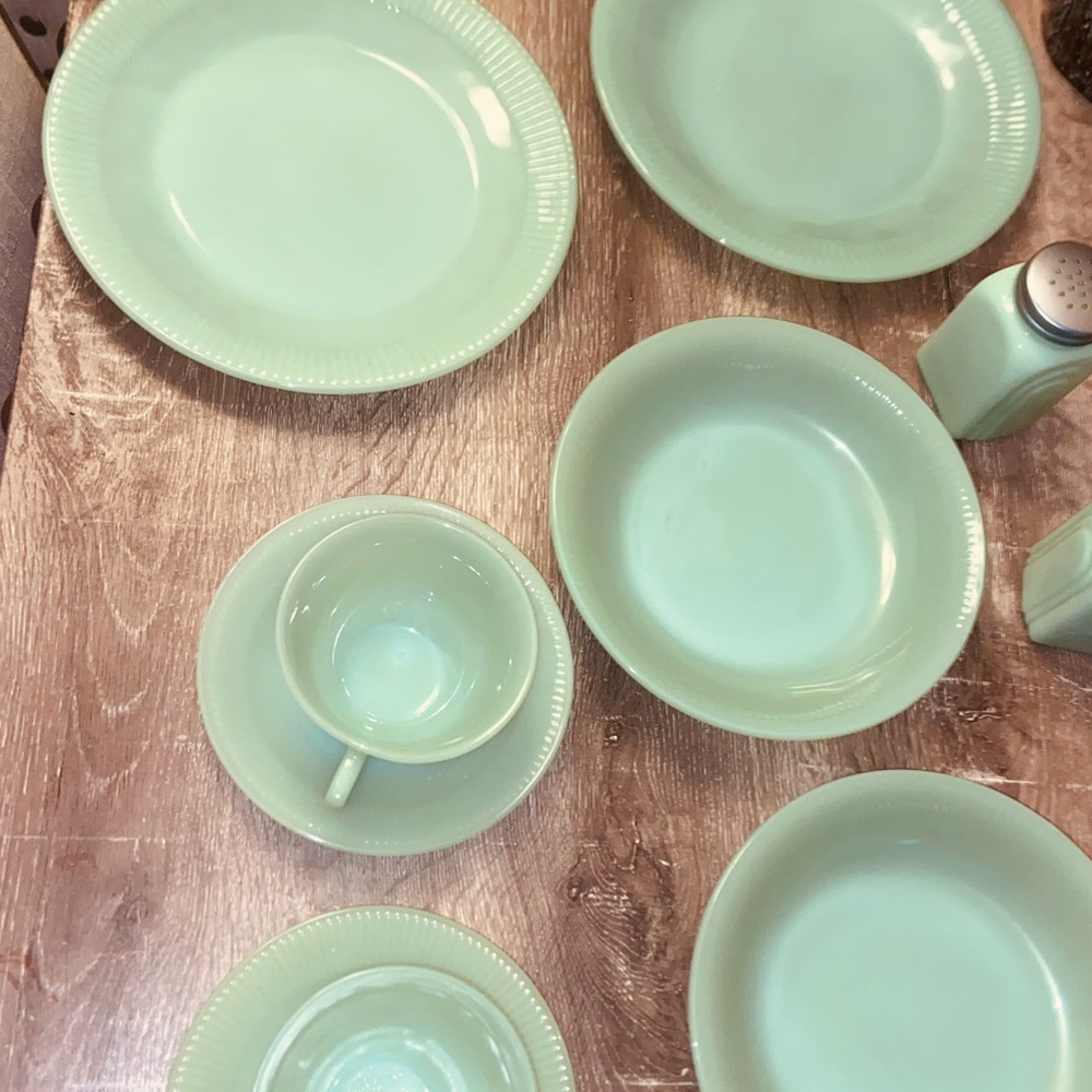 Mint Green Dinnerware Set